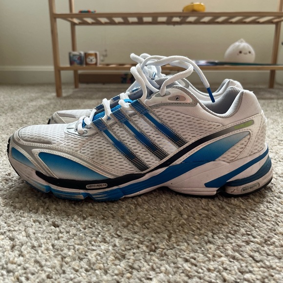 adidas Supernova Cushion 7 White Blue Rush Mens Sz 9.5 - Picture 1 of 9